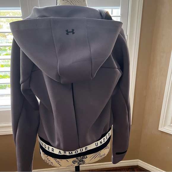 EUC Women’s UNDER ARMOUR Unstoppable Full Zip Hoodie Jacket - Medium - Picture 6 of 11